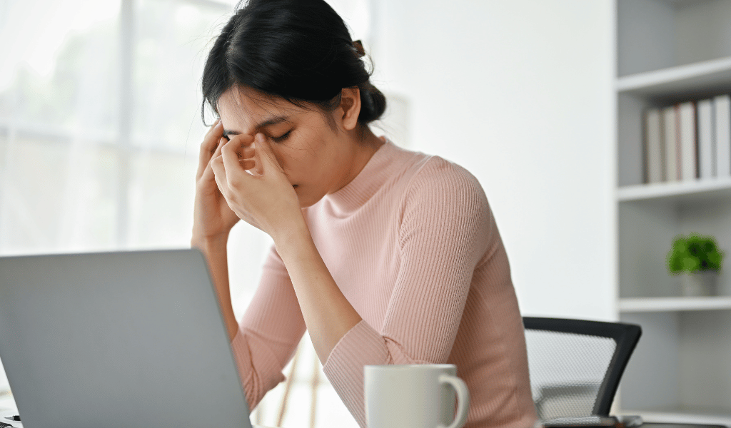 Chiropractic Care for Headaches & Migraines in Itasca & Elk Grove Village, IL